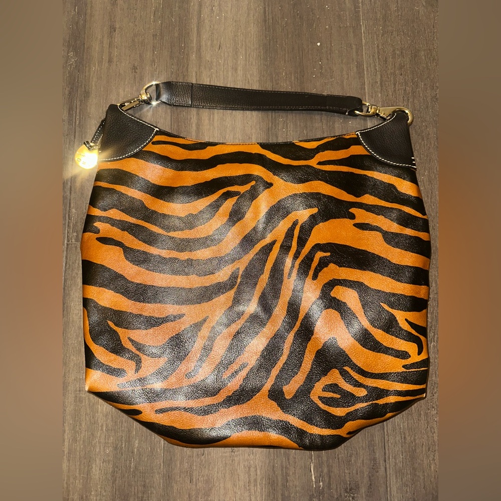 Dooney & Bourke Tiger Print Tote Purse Brown Black Bag Vintage RARE Shoulder - Picture 4 of 7
